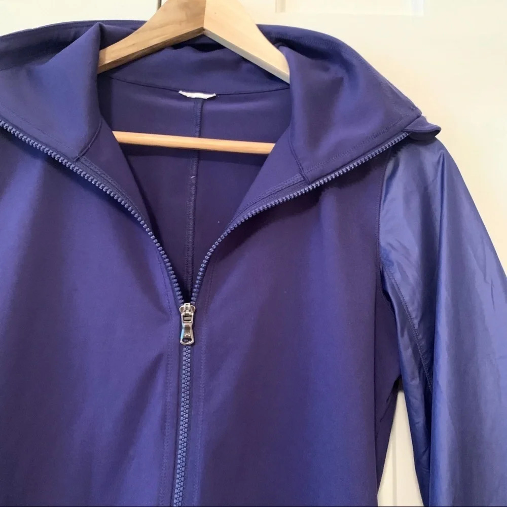 Under Armour Purple High Neck Full Zip Running Jacket - Picture 4 of 4